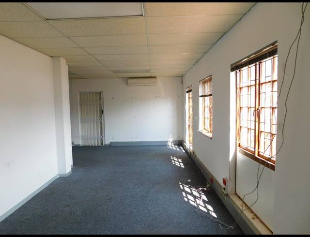 175M² BUILDING FOR SALE IN KENSINGTON B